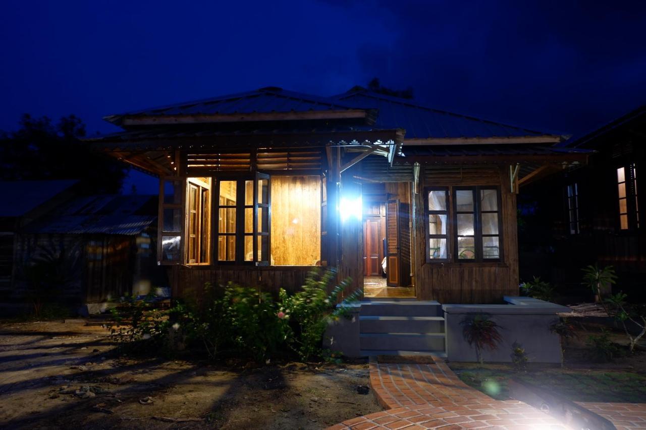 Rock And Wreck Dive Resort Tanjungbinga Dış mekan fotoğraf