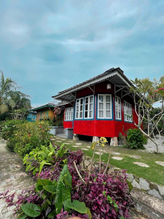 Rock And Wreck Dive Resort Tanjungbinga Dış mekan fotoğraf